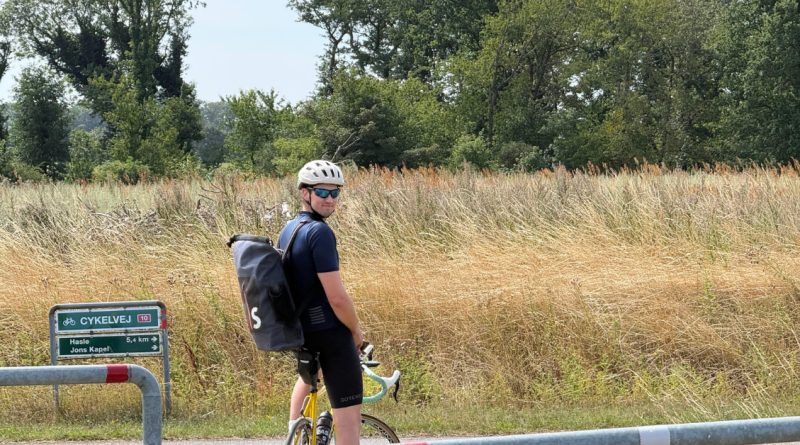 Kaj naredi kolesarsko povezavo uspešno – primer danskega otoka Bornholm Kaj naredi kolesarsko povezavo uspešno – primer danskega otoka Bornholm